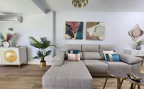 Ansa Beach Apartment - Cabopino, Marbella - Garden Level